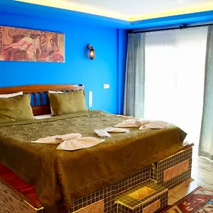 https://rebetika-hotel.aegeanhotels.net